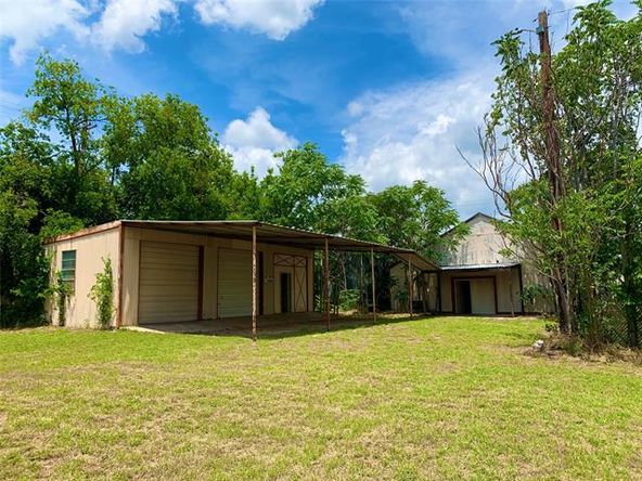 1601 W Pearl St, Granbury, TX 76048